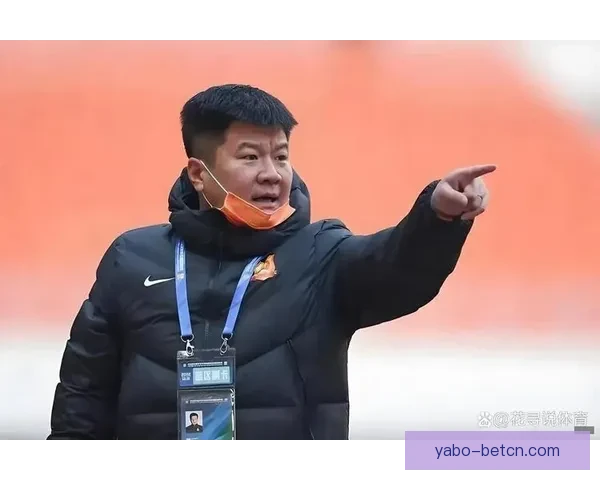 李金羽赛前亮相发布会两小时后铁人正式宣布教练职务变动 李金羽赛前亮相发布会两小时后铁人正式宣布教练职务变动